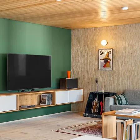 Unique Gem Overlooking The World Famous Bryggen Apartament Bergen