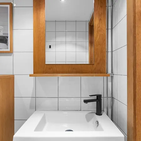 Unique Gem Overlooking The World Famous Bryggen * Bergen