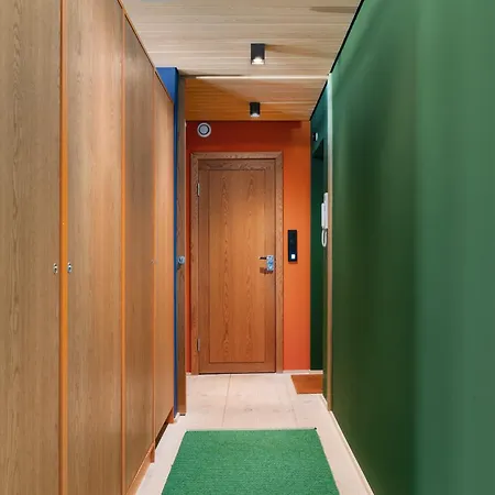 Unique Gem Overlooking The World Famous Bryggen *