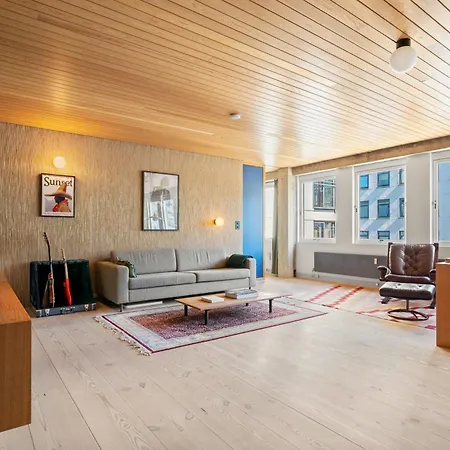 Unique Gem Overlooking The World Famous Bryggen