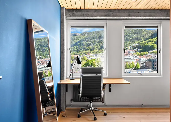 Unique Gem Overlooking The World Famous Bryggen *