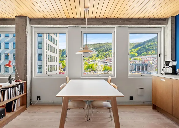 Unique Gem Overlooking The World Famous Bryggen * Bergen