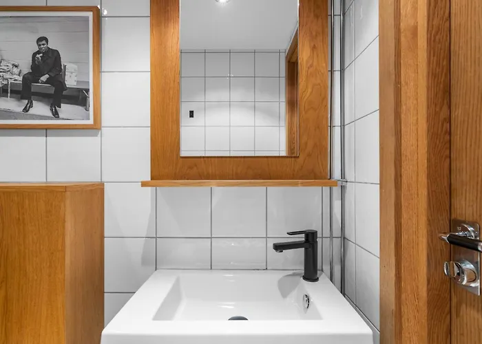 Unique Gem Overlooking The World Famous Bryggen * Bergen