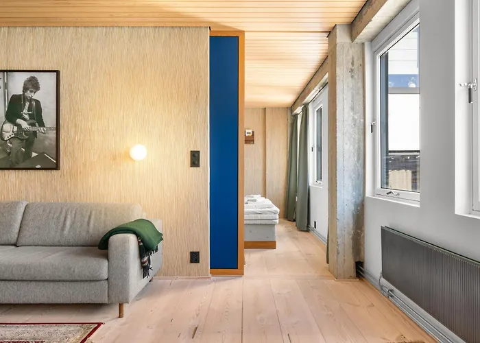 Unique Gem Overlooking The World Famous Bryggen Bergen