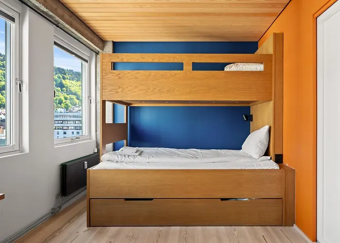 Unique Gem Overlooking The World Famous Bryggen Apartament