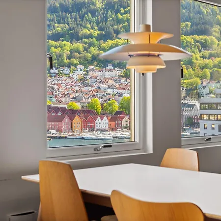 Unique Gem Overlooking The World Famous Bryggen * 卑爾根