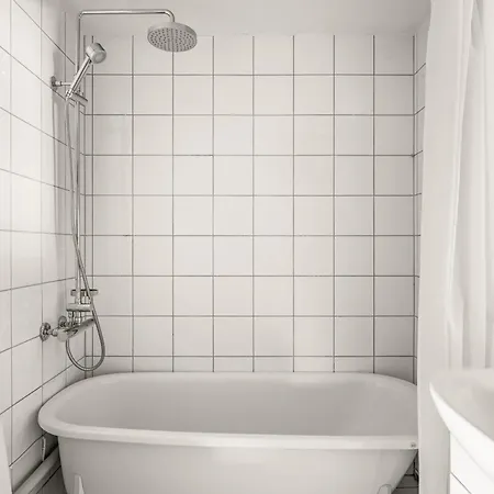 Unique Gem Overlooking The World Famous Bryggen